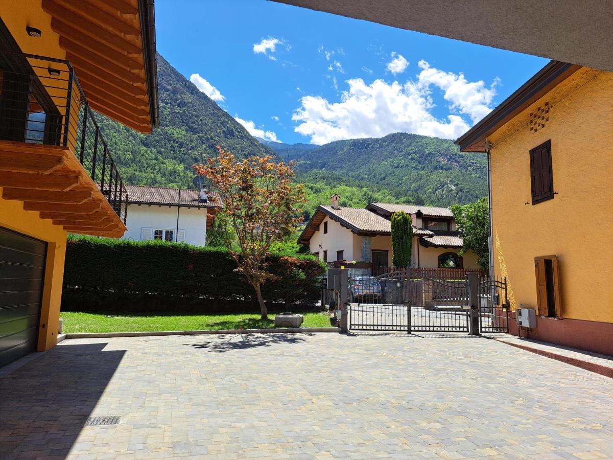 La Maison De Chantal Fenis Exterior foto