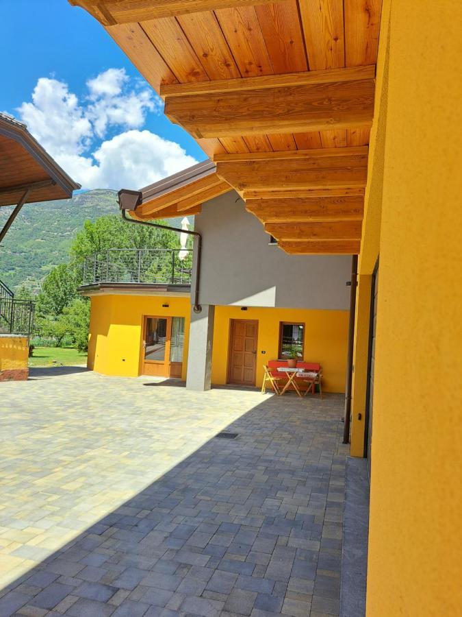 La Maison De Chantal Fenis Exterior foto