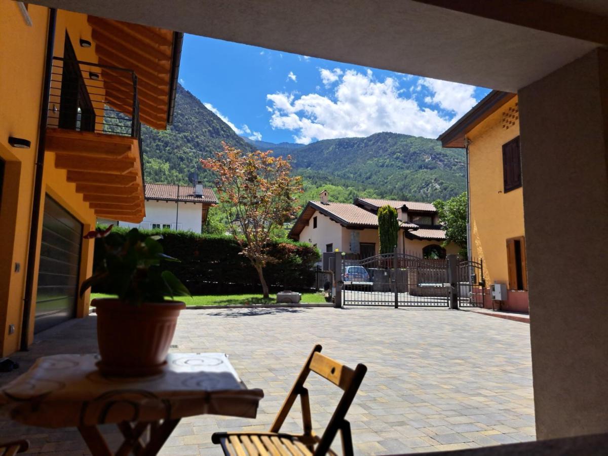 La Maison De Chantal Fenis Exterior foto